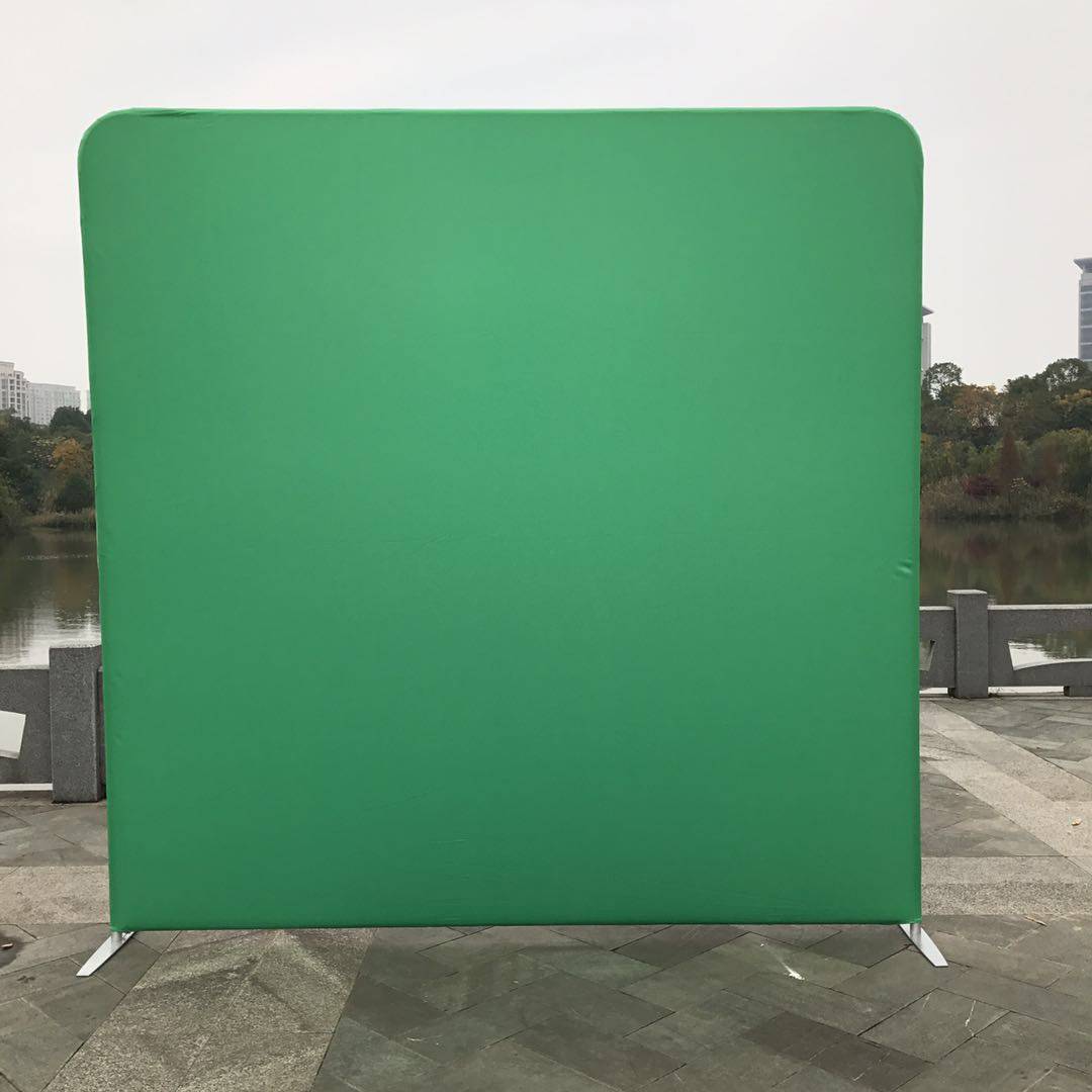 green_screen_pillow_and_pocket__15748.1503730825 green_screen_pillow_and_pocket__15748.1503730825
